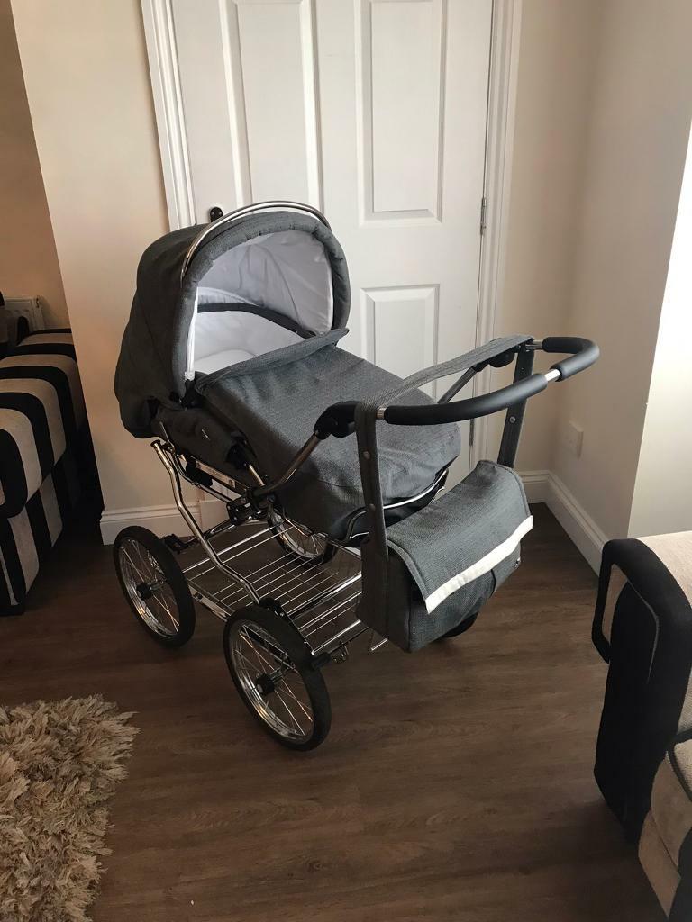 jan stewart churchill pram